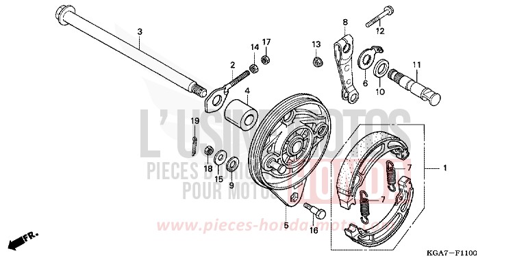 BREMSPLATTE, HINTEN von CG125 TITAN ES FORCE SILVER METALLIC (NH411) von 2004